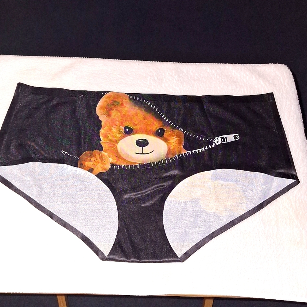 Peaking Bear Black Women's XXL Panties